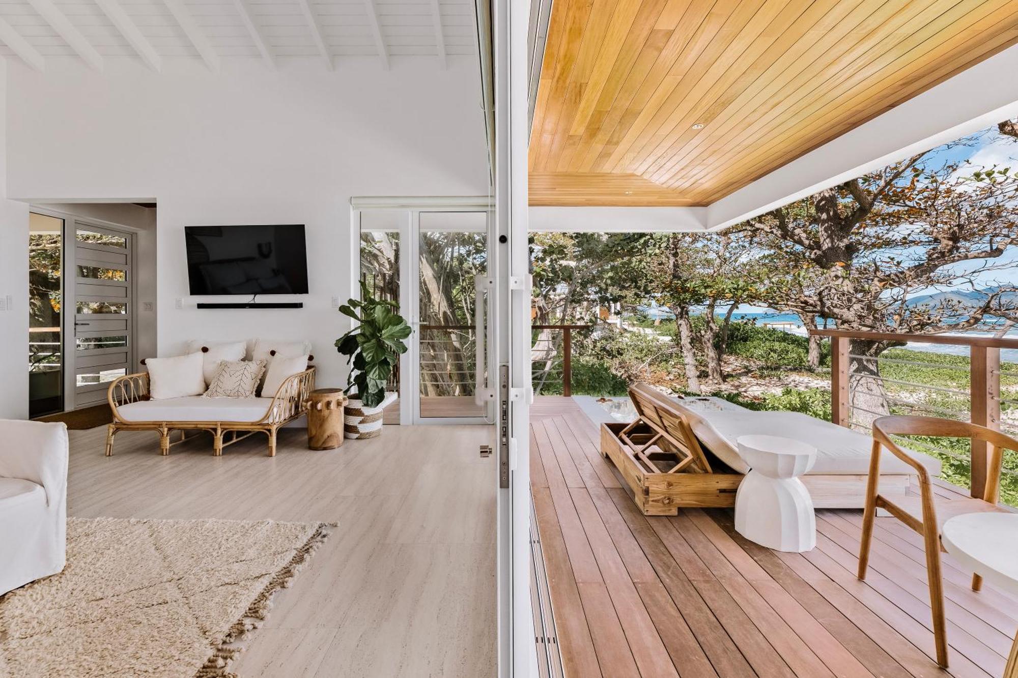Long Bay Beach Resort Freshwater Pond Exterior foto